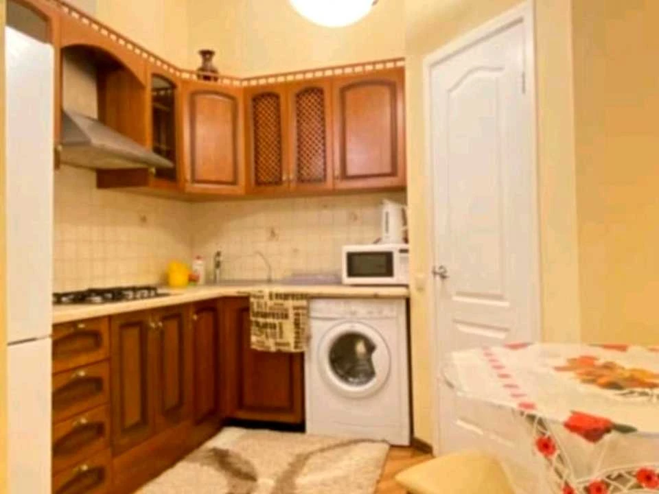 Apartment. Odessa, Gogol Street