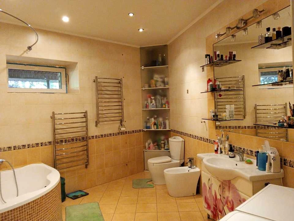 House. Kharkiv, Teslyarsky Vyz