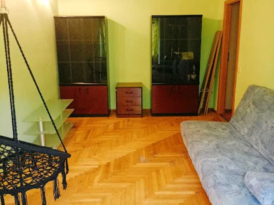 Apartment. Kyiv, Parkovo-Syretska St.