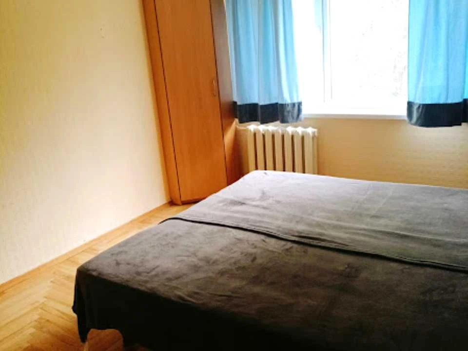 Apartment. Kyiv, Parkovo-Syretska St.