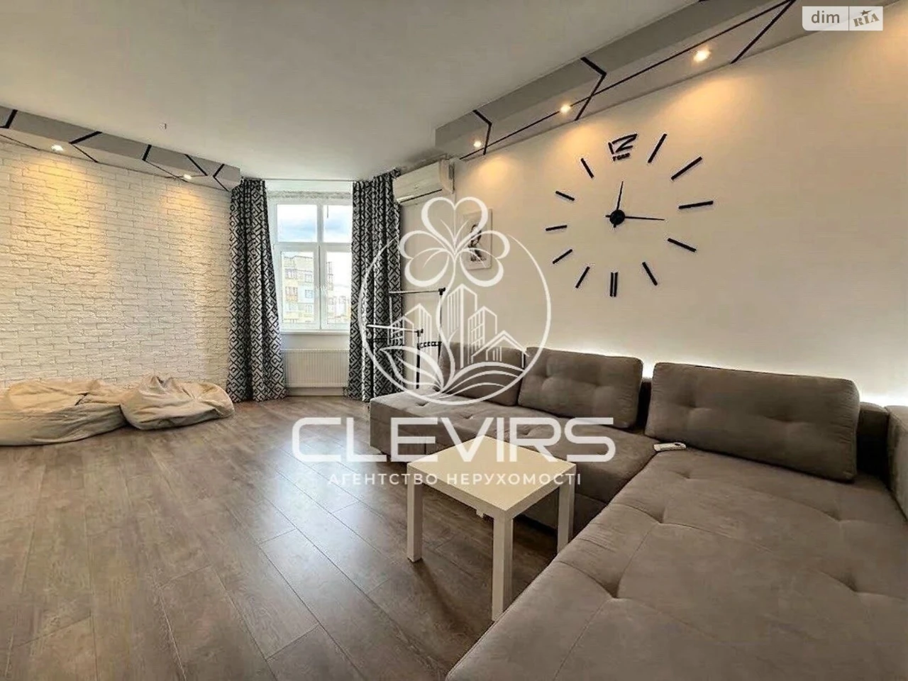 Sale Two-Room Apartment in Poczky