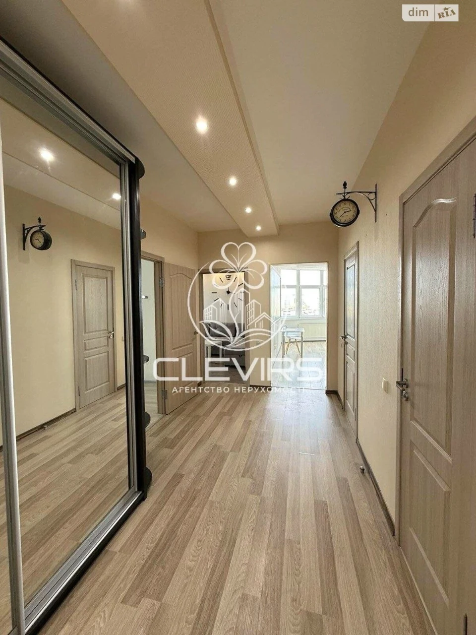 Sale Two-Room Apartment in Poczky