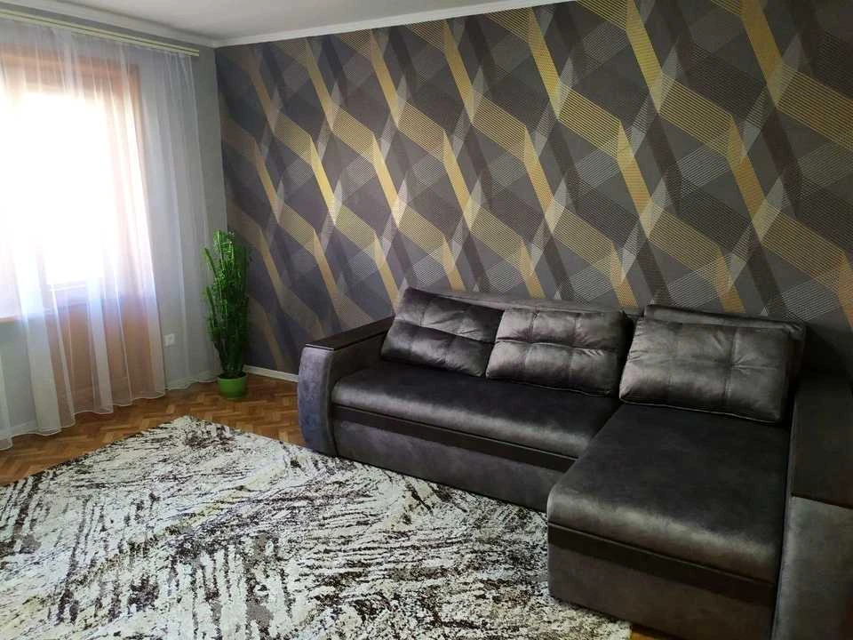 Apartment. Дніpro, Usenka St.