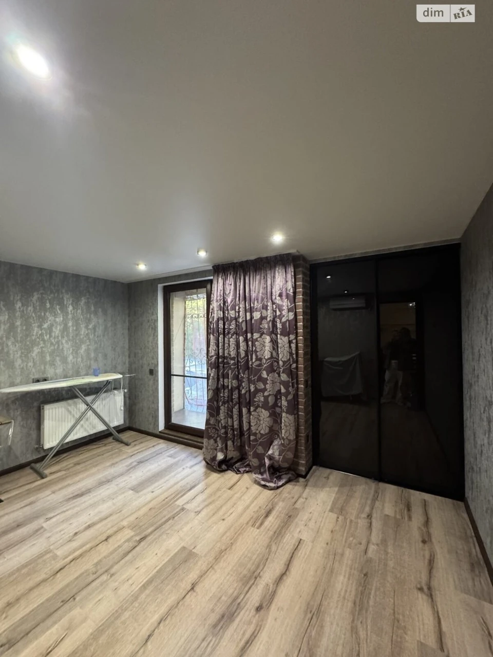 Long-term Rental Apartment in Primorsky