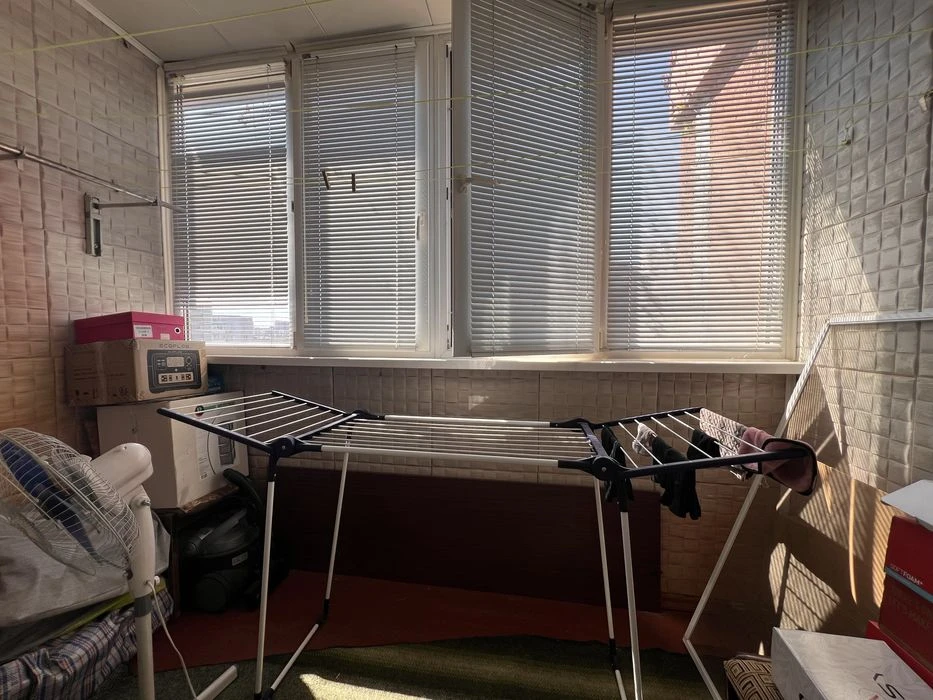 Продам 2-кімн. квартиру вул.Харківське шосе, 65 (Київ Дарниц