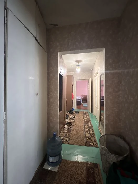 Продам 2-кімн. квартиру вул.Харківське шосе, 65 (Київ Дарниц