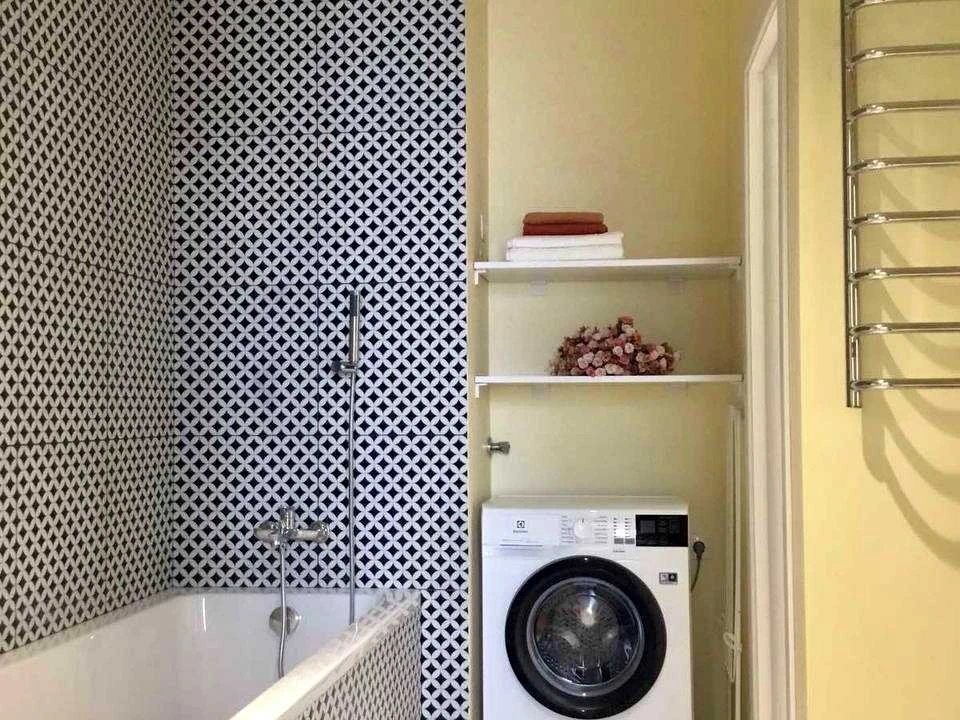 Apartment. Odessa, Genueska St.