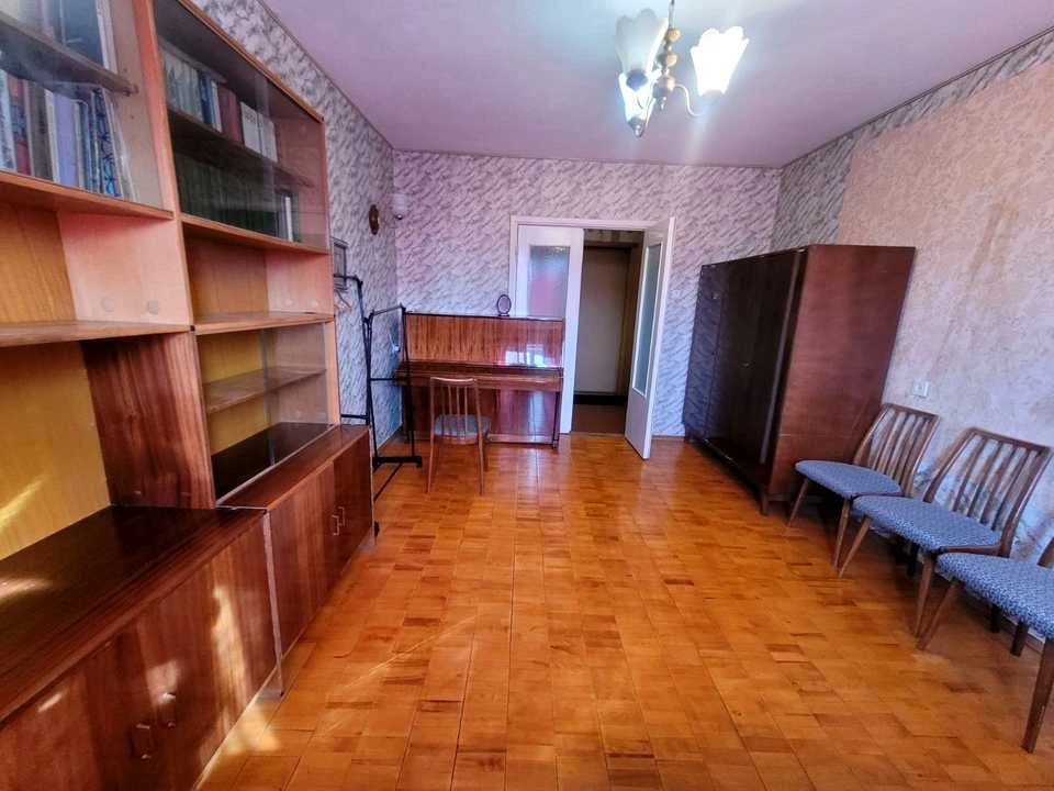 Квартира. Київ, Автозаводська вул.
