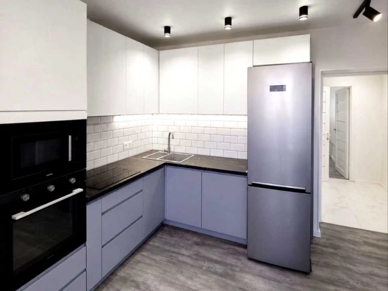Apartment. Kharkiv, Poltavskiy Shliya St.