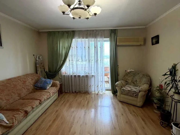 Квартира. Запоріжжя, Чумаченка вул.