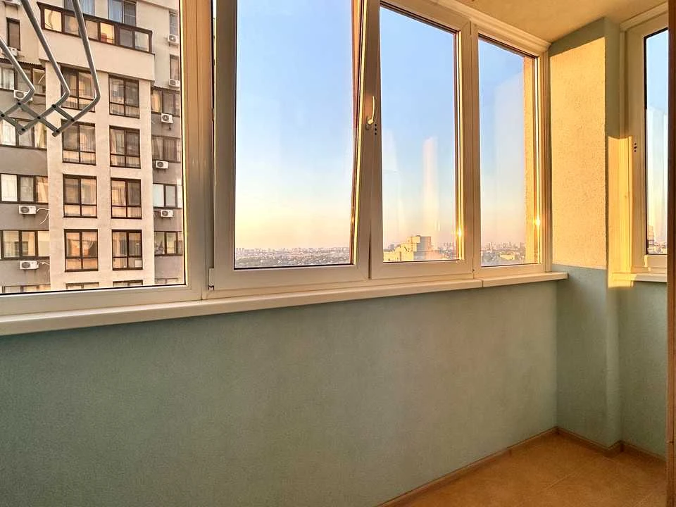 Apartment. Kyiv, Semyia Kyshka St.