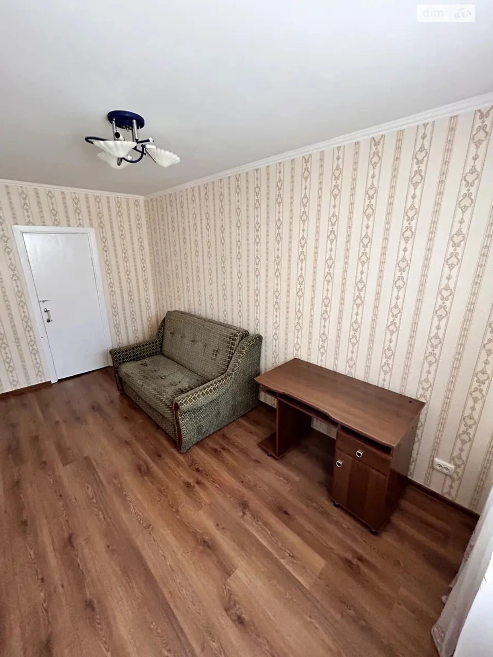 Long-Term Rental Apartment, Vydradny