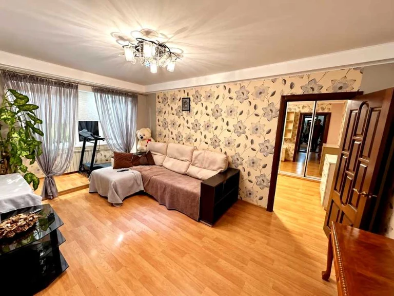 Apartment. Kyiv, Olega Mudracha St.