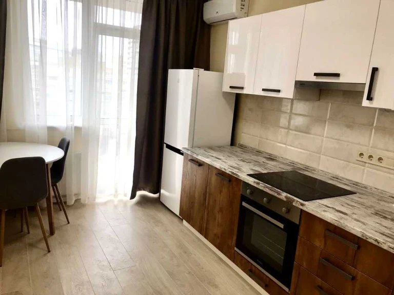 Apartment. Kyiv, Myiropolitova Vasyl Lipkivsky St.