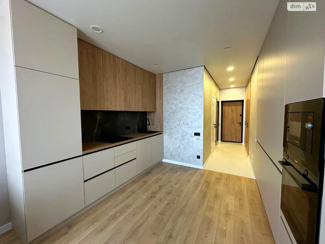 Long-Term Rent One-Bedroom Apartment Podilsky
