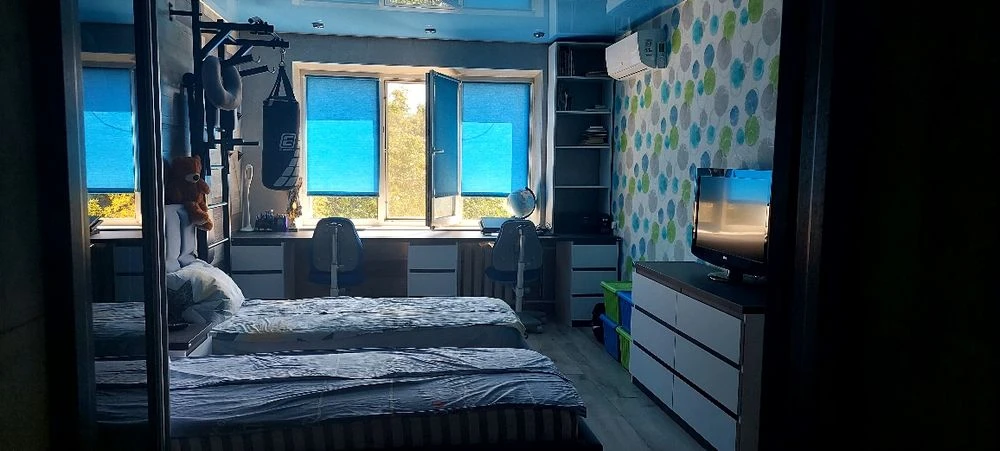 Продаж трикімнатної квартири!Від власника з ремонтом,техніко