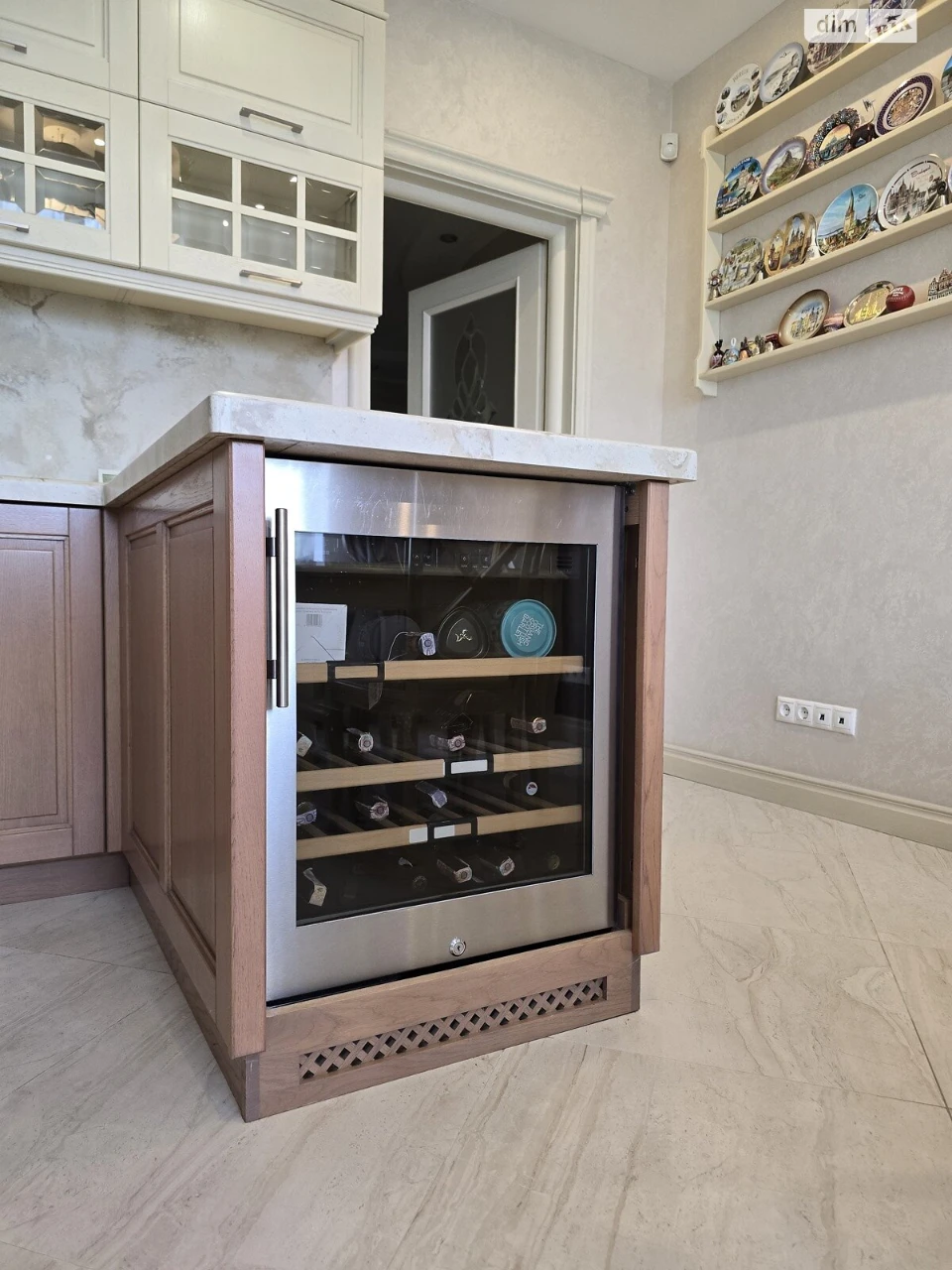 Apartment for Sale in Pasichna