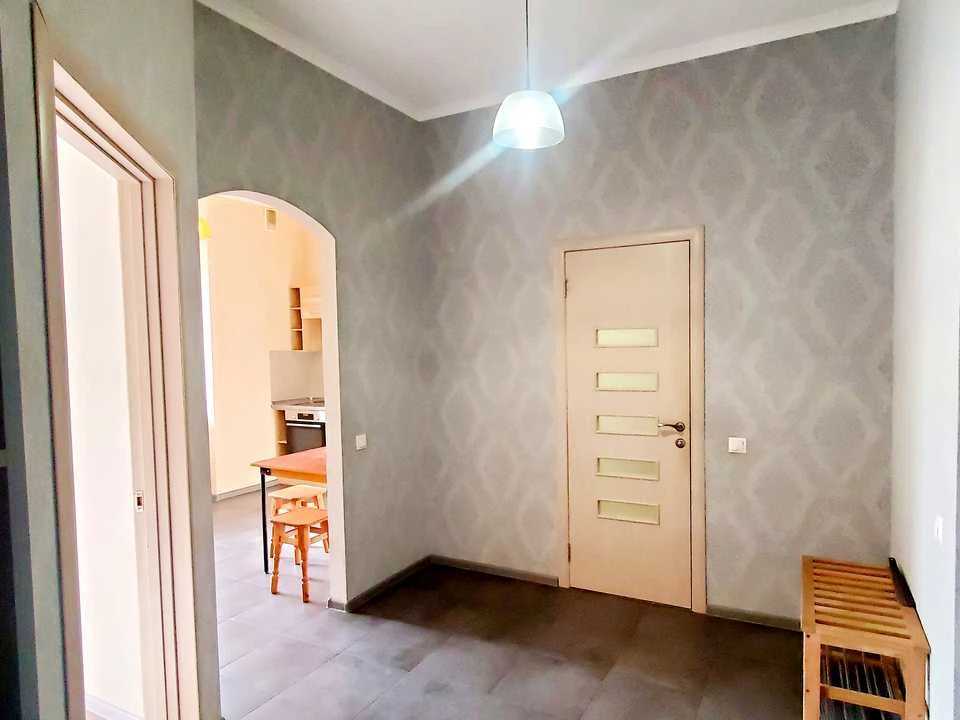 Квартира. Київ, Українського Відродження вул.
