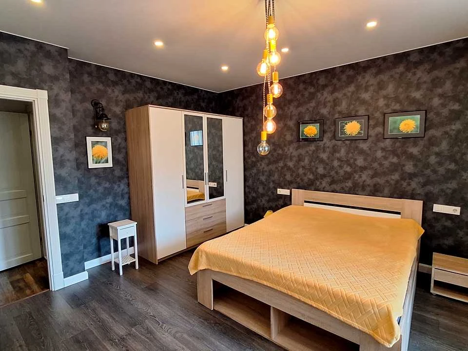 Apartment. Kyiv, Demіїvska St.