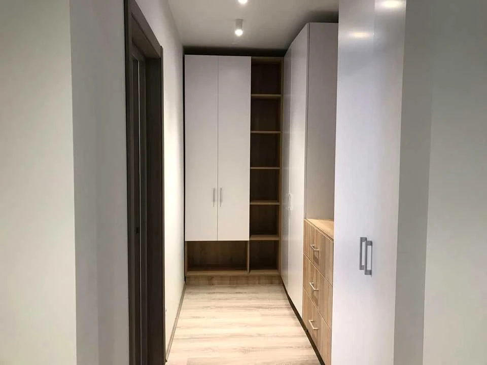 Apartment. Kyiv, Akademika Glushkova Prospect.
