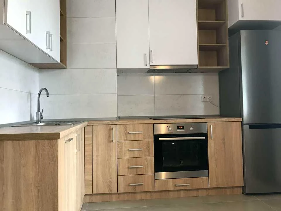 Apartment. Kyiv, Akademika Glushkova Prospect.