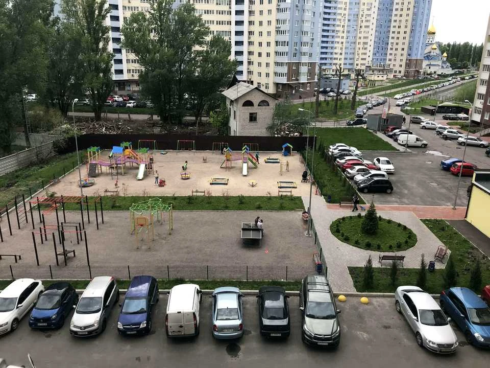 Apartment. Kyiv, Akademika Glushkova Prospect.