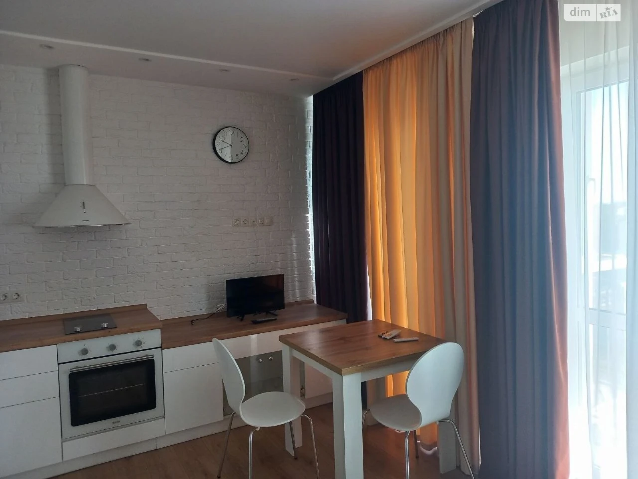 Long-Term Rental Apartment Feophania