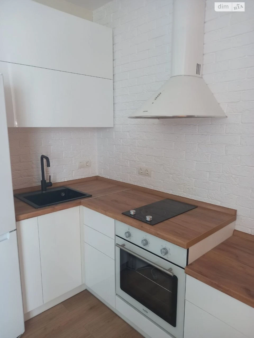 Long-Term Rental Apartment Feophania