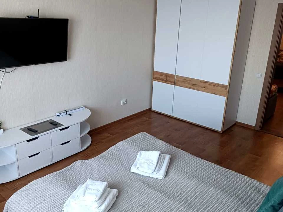 Квартира. Киев, улица Ревуцкого