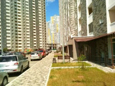 Квартира. Киев, улица Ревуцкого