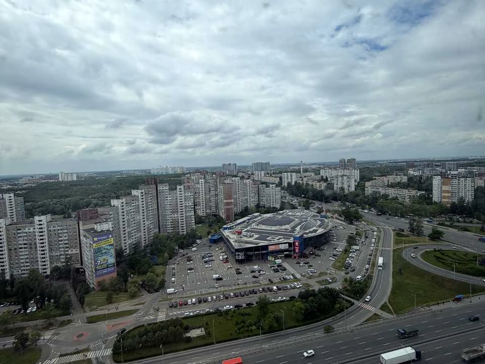 Квартира. Київ, Академіка Заболотного вул.