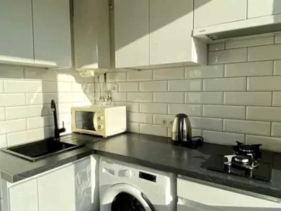 Apartment. Kyiv, Кирилівська St.