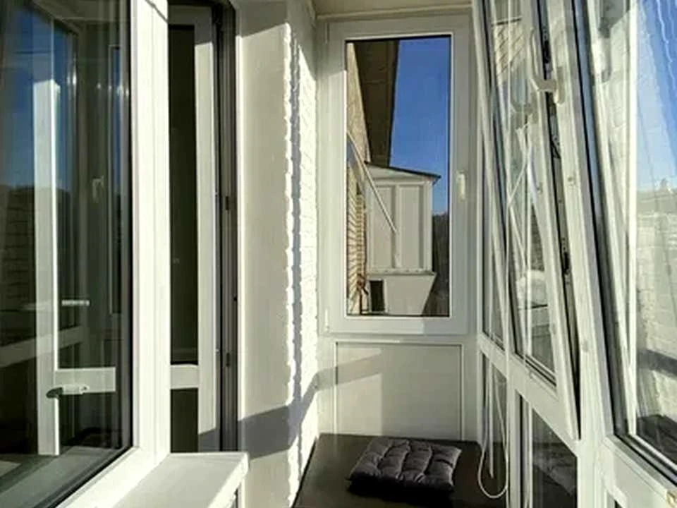 Apartment. Kyiv, Кирилівська St.