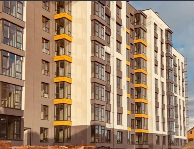 Однокомнатная квартира в микрорайоне рядом с Арсеном