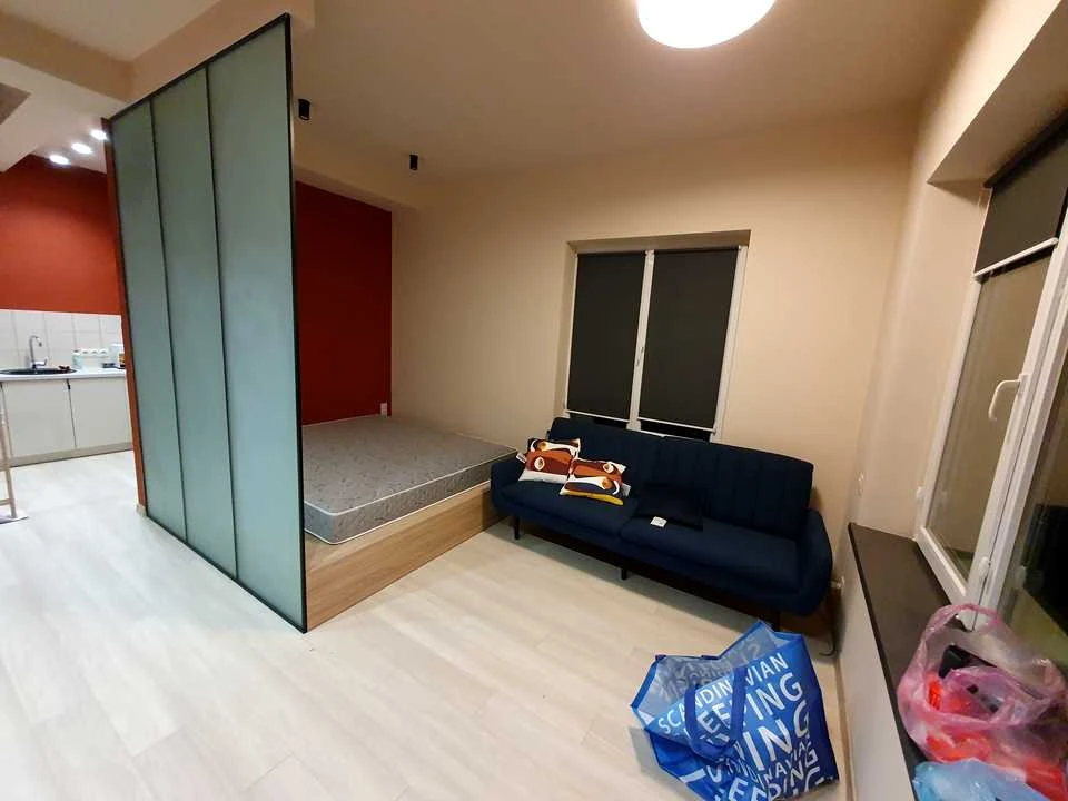 Apartment. Lviv, Okurhna St.