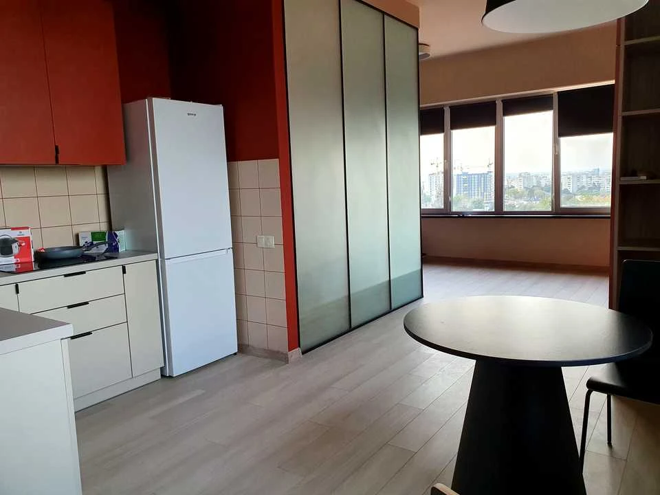 Apartment. Lviv, Okurhna St.