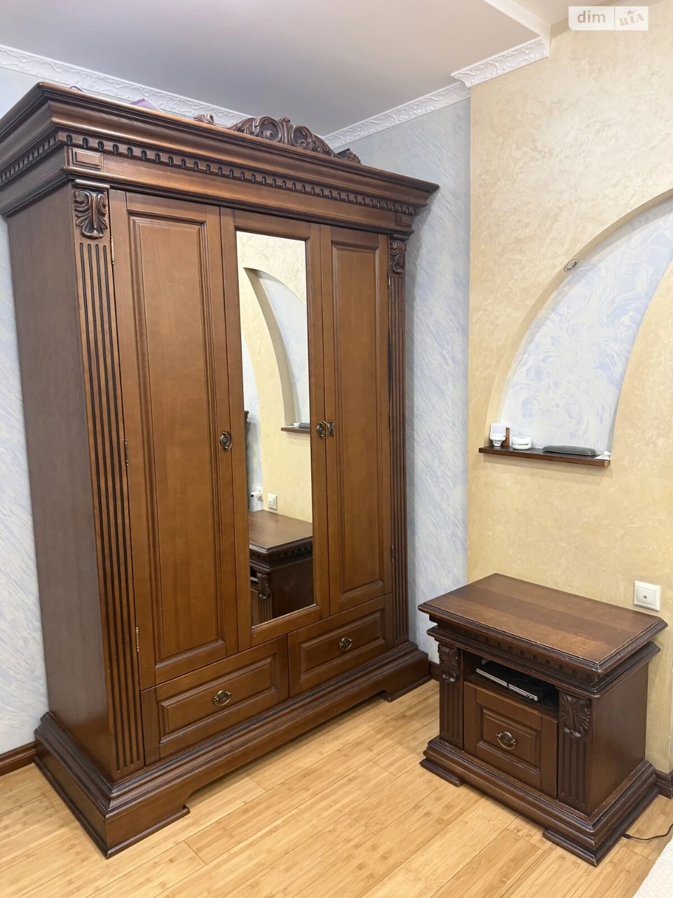 Продажа Квартира Позняки