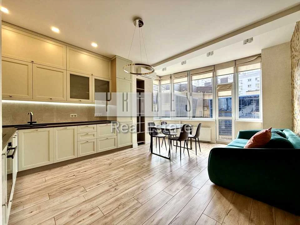 Apartment. Kyiv, Vasyl Tytunyka Street.