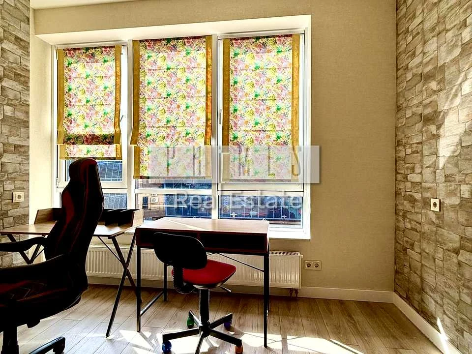 Apartment. Kyiv, Vasyl Tytunyka Street.