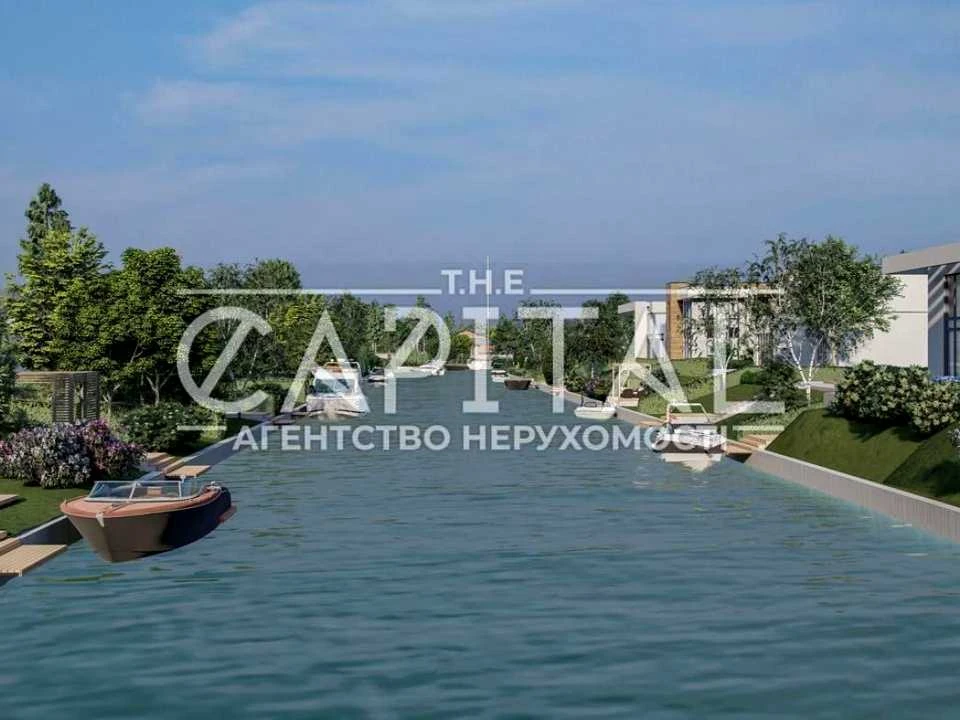Ділянка. Київ, Центральна вул.
