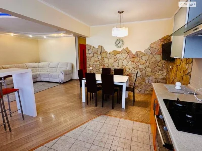 Long-Term Renting, Apartment Victory-4