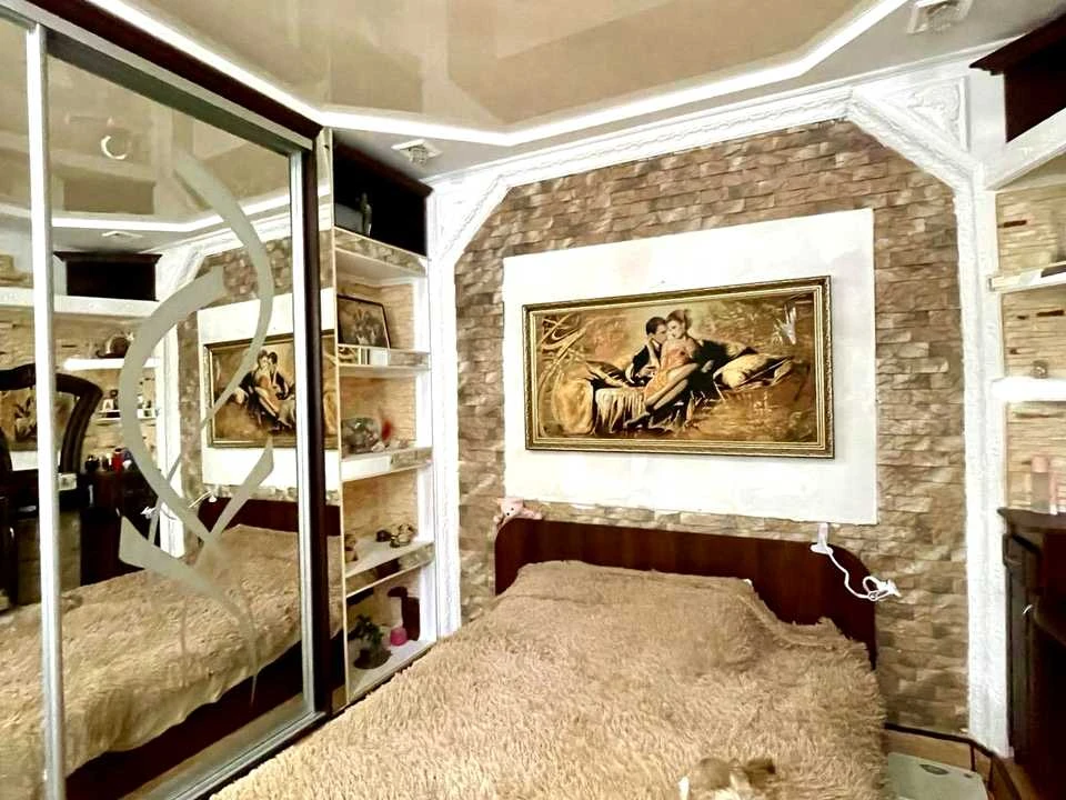 Apartment. Mykolaiv, Novozavodska St.