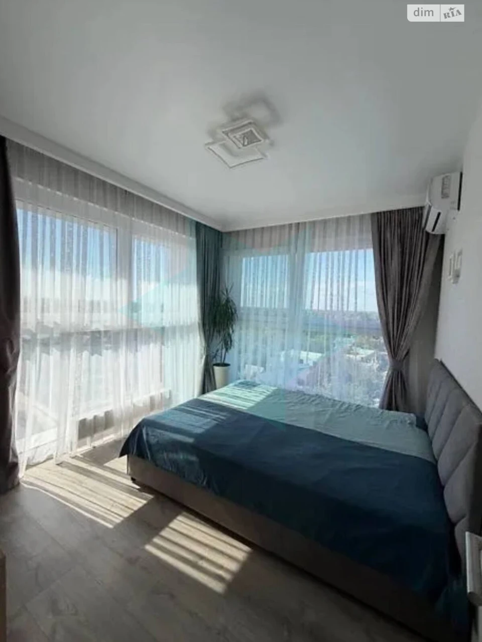 Sale Apartment Left Bank