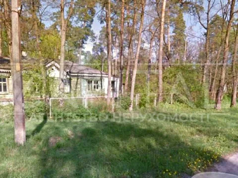 Ділянка. Київ, Миколи Юнкерова вул.