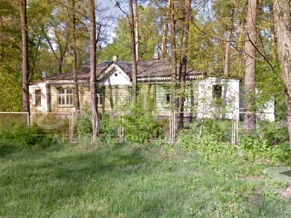 Ділянка. Київ, Миколи Юнкерова вул.