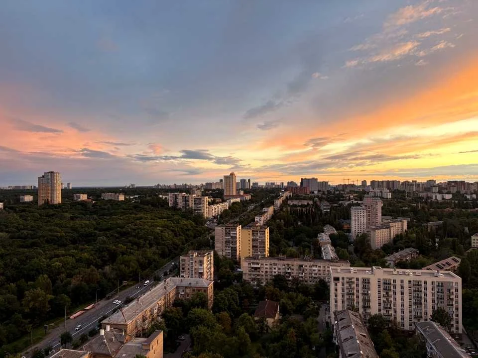 Квартира. Київ, Рея Бредбері вул.
