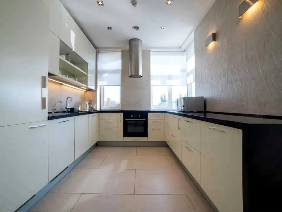Apartment. Kyiv, Lesya Ukrainy Blvd.