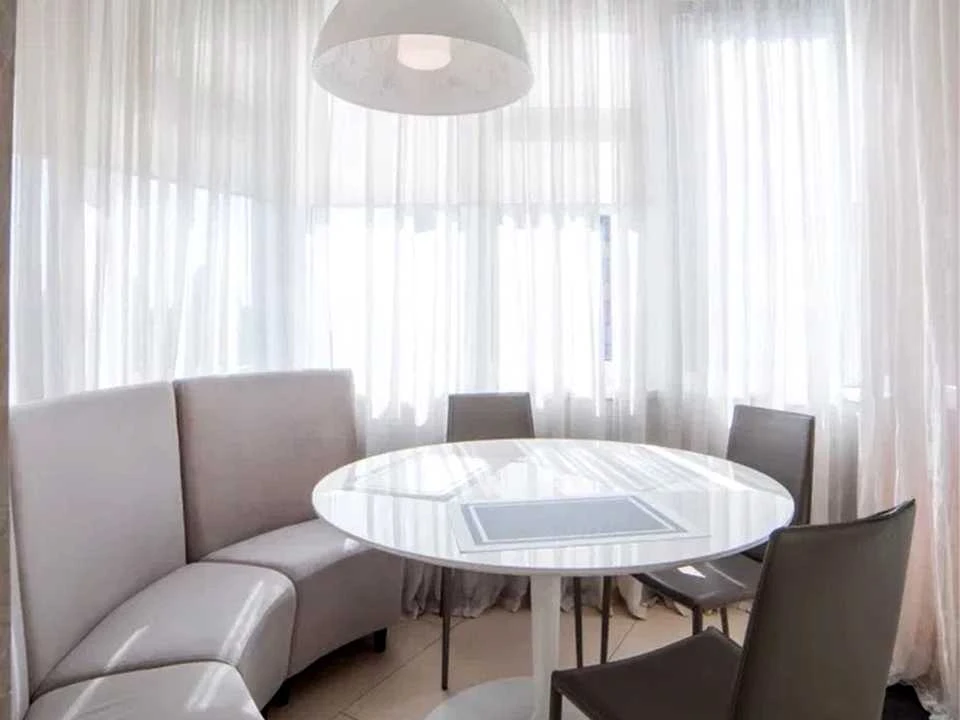 Apartment. Kyiv, Lesya Ukrainy Blvd.