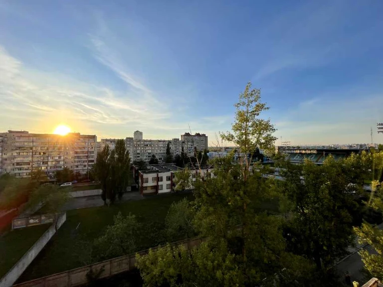 Apartment. Kyiv, Northern St.