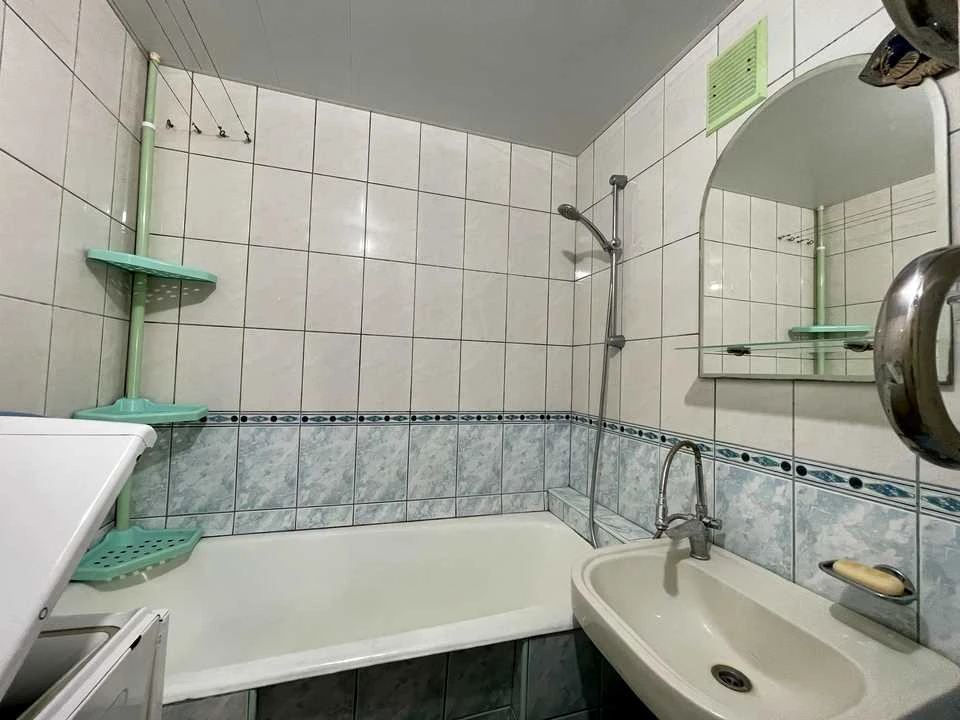 Apartment. Kyiv, Northern St.